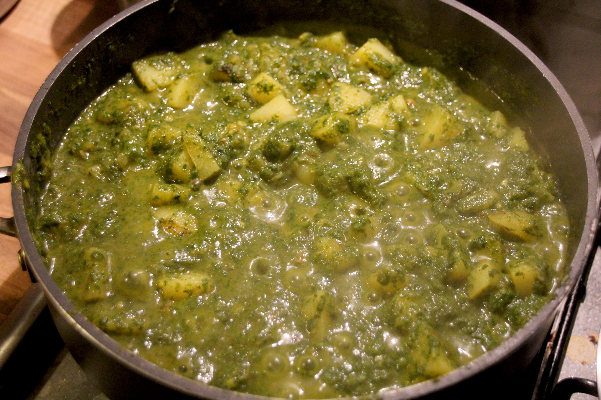 Spinach and potato Curry